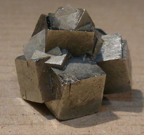 Pirita<br />Can Thos Quarry, Mas Gelabert, Massanes, Comarca La Selva, Gerona / Girona, Catalonia / Catalunya, Spain<br />2x2 cm<br /> (Autor: juan martin)