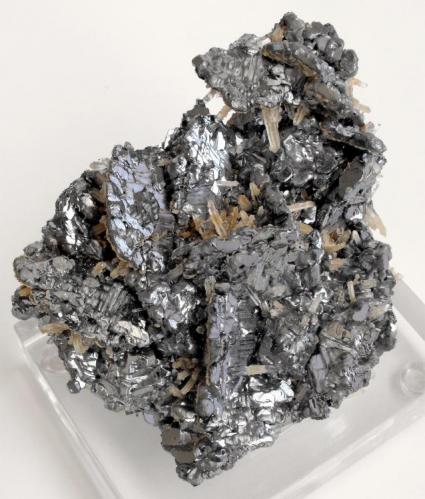 Galena
Krushev dol mine, Madan Ore Field, Sth Rhodope Mts., Smolyan Oblast, Bulgaria.
10 x 9 x 5 cm; 815 gram (Author: Louis Friend)