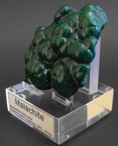 Malachite
Mashamba West mine, Kolwezi District, Katanga Copper Crescent, Katanga, Democratic Republic of Congo, Africa.
9 x 8 x 3 cm; 290 gram (Author: Louis Friend)