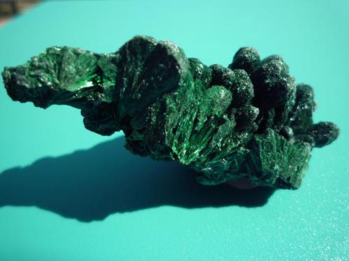 Malaquita
Shaba Mines, Zaire
7 cm x 3,5 cm (Autor: Rafael varela olveira)