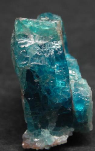 Apatito Azul
Brasil
18X7 mm (Autor: Antonio Mínguez)