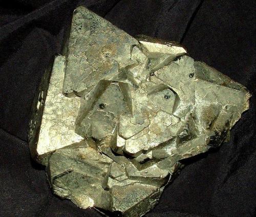 Pyrite
Morococha Mine, Morococha District, near Lima, Peru
12 x 10 x 4 cm
 (Author: Joseph D'Oliveira)