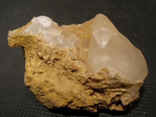 Calcita<br />Cantavieja, Comarca Maestrazgo, Teruel, Aragón, España<br />Cristal más grande 3 cm.<br /> (Autor: juan martin)