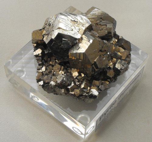 Pyrite on Pyrite
Julcani mine, Julcani District, Angaraes Province, Huancavelica Department, Peru.
10 x 8 x 5 cm; 470 gram (Author: Louis Friend)