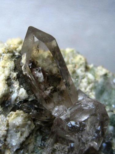 Smoky quartz
Göscheneralp, Uri, Switzerland
Small clear crystal at the backside, 14 mm (Author: Tobi)