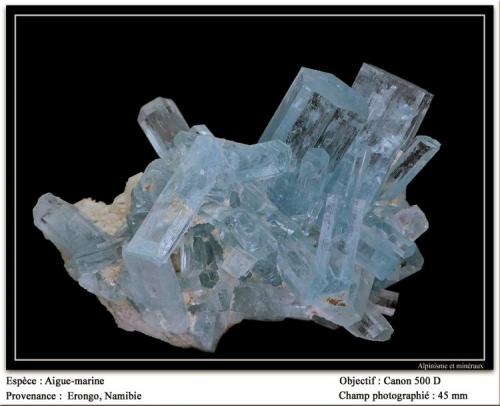 Beryl Aquamarine
Erongo, Namibia
fov 45 mm (Author: ploum)