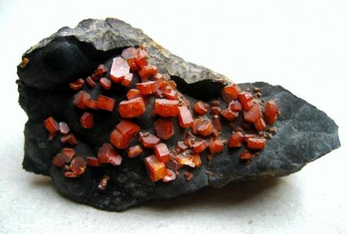 Vanadinite
Taouz, Er Rachidia, Meknès-Tafilalet Region, Morocco
Specimen size 55 mm (Author: Tobi)