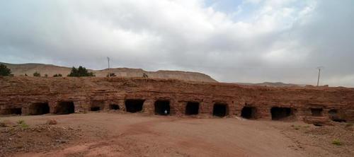 Antiguas galerías en Mibladen, hoy fuente de cerusita esquelética. 
G. Sobieszek photo. (Autor: Josele)