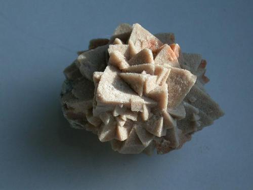 Calcita
Sahara, Tafilalt, Marruecos
4,5 x 5 cm (Autor: Peter Seroka)