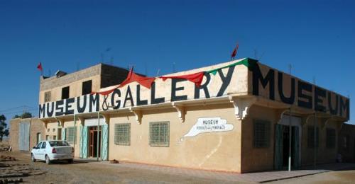 Museo de fósiles en Erfoud.
Fot. J. Scovil. (Autor: Josele)