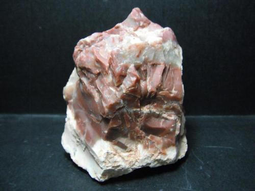 Jaspe.<br />Ulldemolins, Comarca Priorat, Tarragona, Catalonia / Catalunya, Spain<br />8 x 7 cm.<br /> (Autor: Carles Rubio)