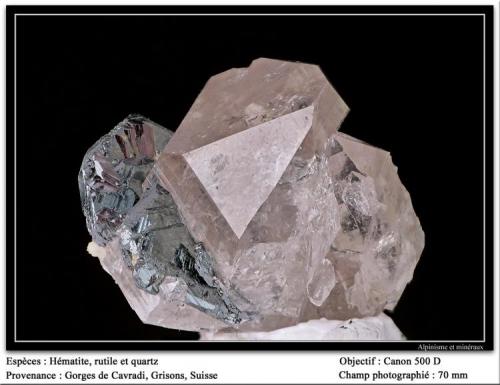 Hematite, rutile, quartz
Cavradi, Grisons, Switzerland
fov 70 mm (Author: ploum)