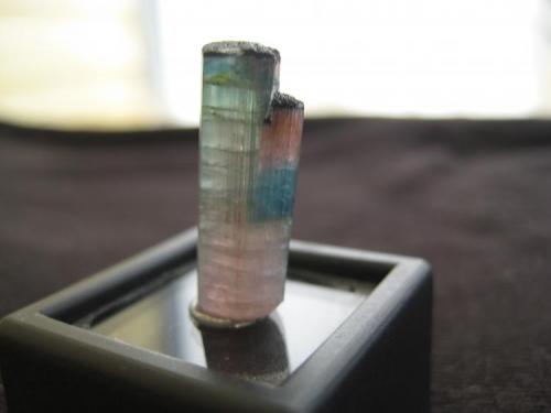 Elbaite
Mica mine, Pamir, Tajikistan
2,1x0,7x0,7 cm (Author: barbie90)