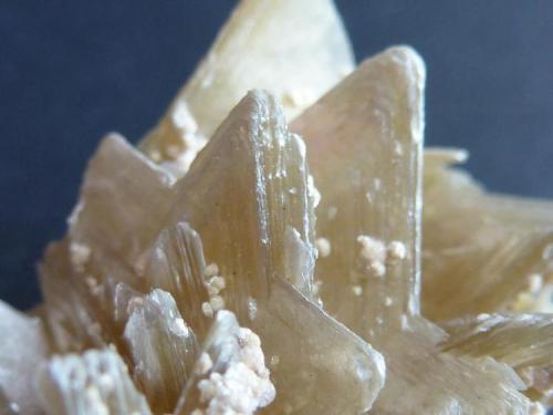 Moscovita (Mica estrella)
Virgem da Lapa, Minas Gerais, Brasil

Otro detalle más de la pieza anterior (Autor: javier ruiz martin)