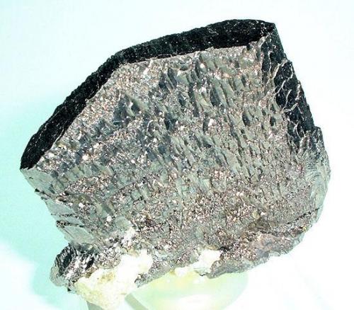 Arsenopyrite
Yaogangxian Mine, Yizhang Co., Chenzhou Prefecture, Hunan Province, China
48 mm tall, 43 mm wide (Author: Carles Millan)