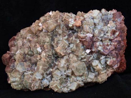 Aragonito<br />Keuper outcrop, Los Yesares, Camporrobles, Comarca Requena-Utiel, Valencia / València, Valencian Community / Comunitat Valenciana, Spain<br />14 x 8,5 cm.<br /> (Autor: Pedro Antonio)