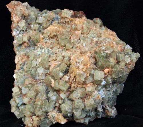 Aragonito<br />Keuper outcrop, Los Yesares, Camporrobles, Comarca Requena-Utiel, Valencia / València, Valencian Community / Comunitat Valenciana, Spain<br />17 x 14 cm.<br /> (Autor: Pedro Antonio)