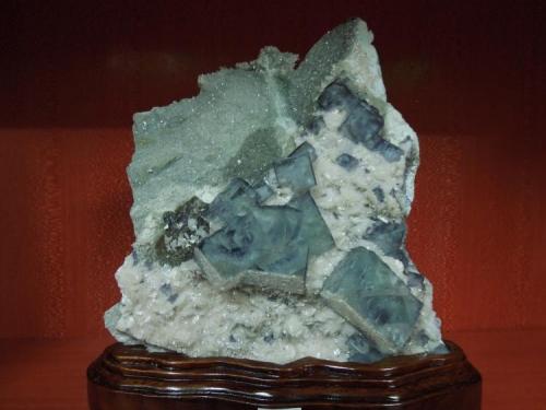 Fluorite with Dolomite
Yaogangxian Mine, Yizhang, Chenzhou, Hunan, China 
27.8 x 20 x 9 cm (Author: chinamineral)