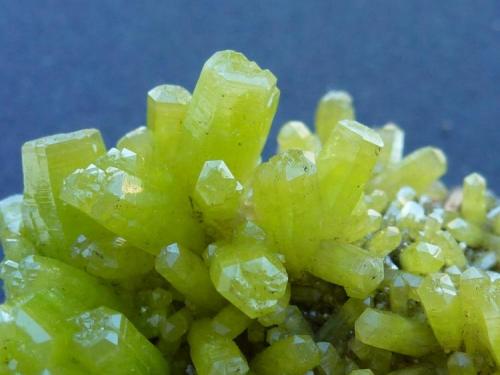 Piromorfita
Mina Daoping, Gongcheng, Guangxi, China
5 x 3 cm.

Otro detalle más de la pieza anterior (Autor: javier ruiz martin)