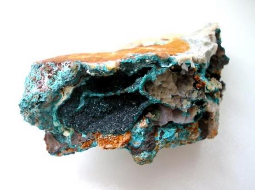 Pseudomalachite
Eleonore mine, Lichtenberg, Franconia, Bavaria, Germany.
7,5 x 4 cm (Author: Andreas Gerstenberg)