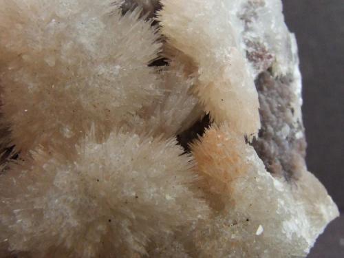 Aragonite
Florence Mine, Egremont, Cumbria. England, UK
FOV 20 x 15 mm Approx (Author: nurbo)