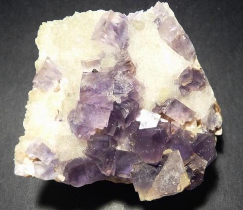 Fluorita<br />Matagalls Mine (Sant Marçal Mines), Sant Marçal, Viladrau, Comarca Osona, Gerona / Girona, Catalonia / Catalunya, Spain<br />80 x 65 mm<br /> (Autor: Jesus Franquesa Baucells)