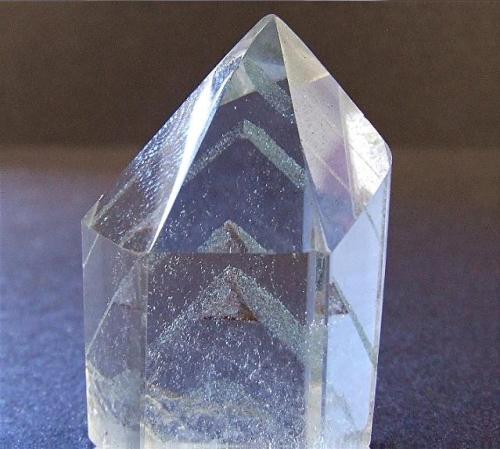 Quartz,
Brasil
30 x 20 mm (Author: nurbo)