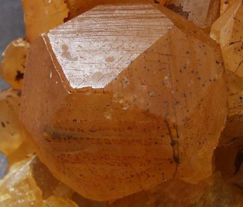 Calcite
La Sambre Quarry, Landelies, Hainault, Belgium.
Crystal approx 20 mm across. (Author: nurbo)