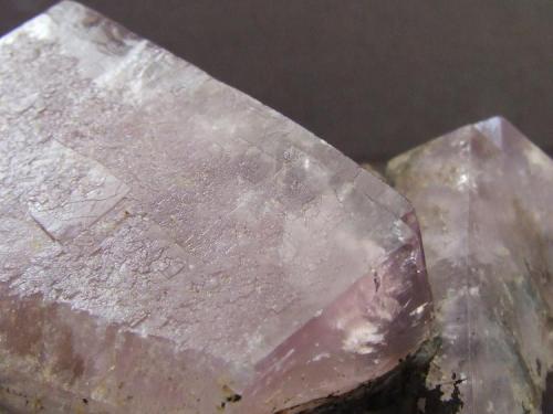 Fluorite
Heights Quarry, Westgate, Weardale, Co Durham, England, UK.
Main Crystal 45 mm (Author: nurbo)