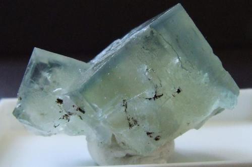 Fluorite,
Allison Pocket, Flatt Drift, West Pasture, Stanhope, Weardale, Co Durham, England, UK.
25 x 20 mm (Author: nurbo)