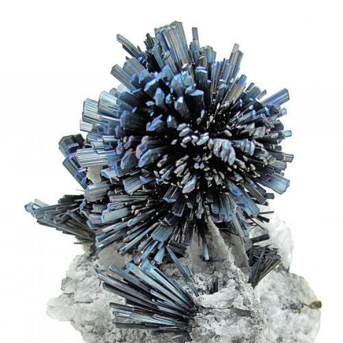 Stibnite
Chashan Mine, Dachang, Nandan, Hechi, Guangxi Zhuang, China
110 mm x 76 mm
Close-up (Author: Carles Millan)