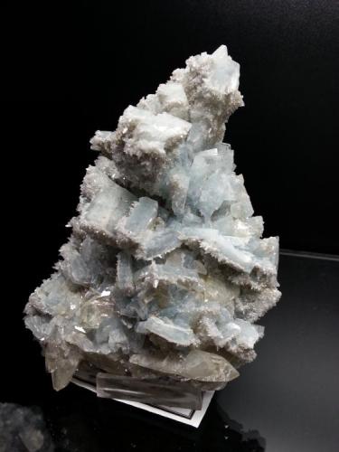 Barita, calcita
Mina Moscona, Solis, Asturias, España
15x12cm, cristal de 3cm (Autor: Raul Vancouver)