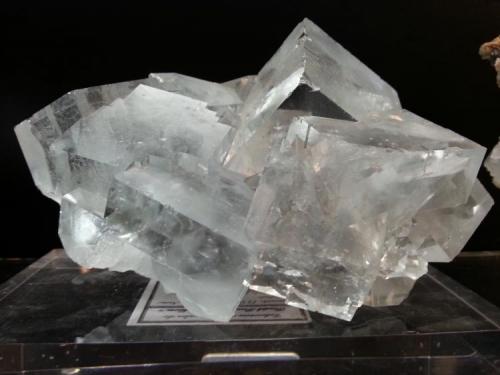 Fluorita
Mina Emilio, Loroñe, Asturias, España
15x10cm y cristales de 5cm de arista. (Autor: Raul Vancouver)