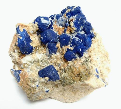 Lazurite
Ladjuar Medam (Lapis-lazuli deposit), Sar-e Sang, Koksha Valley, Badakhshan Province, Afghanistan
Specimen size 7,5 cm (Author: Tobi)