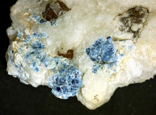 Lazulita
Cuevas del Almanzora, Almería, Andalucía, España.
cristal mayor de 1 cm (Autor: Antonio Carmona)