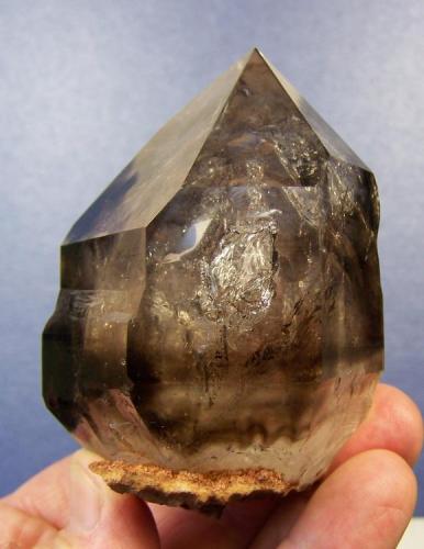 Quartz/Smoky
Brandberg, Namibia
86 x 57 x 56 mm
Same as above. (Author: Pierre Joubert)