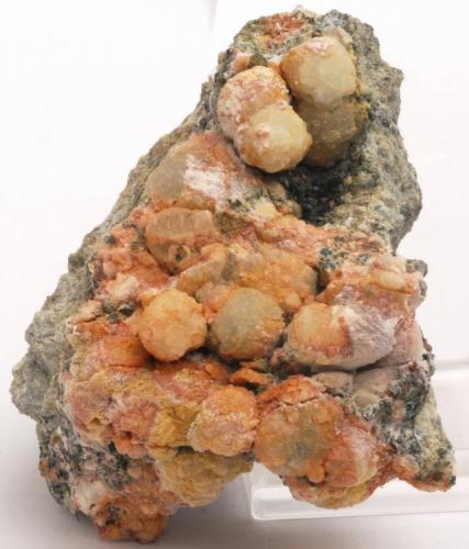 Prehnita - 
Mina Gilico - Sierra de los Cambrones - Cehegín - Murcia - España - 
9,4 x 8,6 x 7,1 cm (Autor: Martí Rafel)