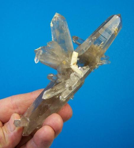 Quartz; Rutile; Feldspar
Van Rhynsdorp, Western Cape, South Africa
147 x 68 x 36 mm
Same as above. (Author: Pierre Joubert)