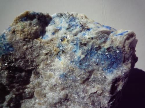 Azurita.
Berbes, Asturias, España.
6 x 6 x 4,5 cm.
Detalle de la muestra anterior. (Autor: Rafael varela olveira)