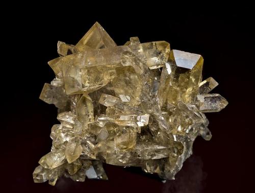 Barite
Dee Mine, Bootstrap District, Elko Co., Nevada
5.7 x 7.0 cm. (Author: am mizunaka)