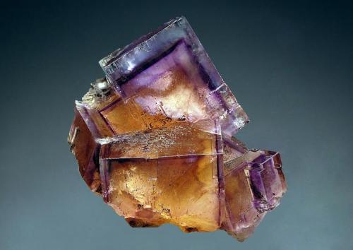 Fluorite
Minerva Mine #1, Cave In Rock District, Hardin Co., Illinois
4.2 x 4.5 cm
Mined in 1992. (Author: crosstimber)