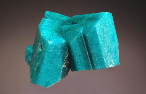 Microcline var. amazonite
Tree Root Pocket, Two Point Claim, Teller Co., Colorado
4.2 x 5.4 cm. (Author: crosstimber)