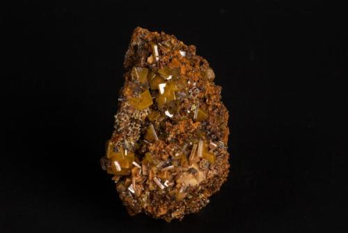 Wulfenita
Mina Ojuela, Mapimí, Durango, México
6x5 cm (Autor: victor chaul chamut)