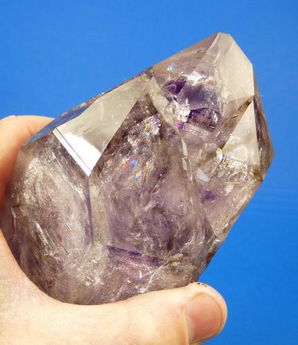 Quartz
Brandberg, Namibia
172 x 86 x 72 mm (Author: Pierre Joubert)