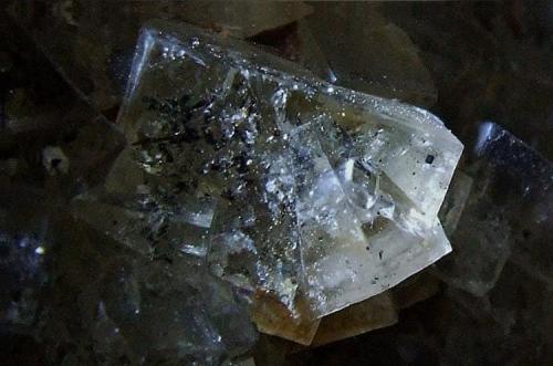 Fluorite, Baryte and Chalcopyrite.
Arkengarthdale, North Yorkshire, England, UK.
Fluorite twin 8 mm on edge (Author: nurbo)