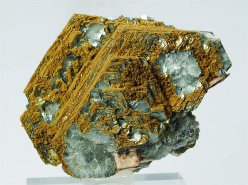 Muscovite<br />Mas Sever Quarry, Massabè (Mas Ceber), Sils, Comarca La Selva, Gerona / Girona, Catalonia / Catalunya, Spain<br />5 cm width.<br /> (Author: Joan R.)