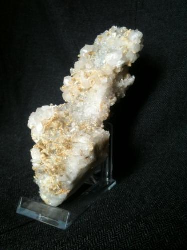 Quartz Calcite
Trepca-Mitrovica-Kosovo
15cm, 4-6cm, 2-4cm. (Author: Besi)