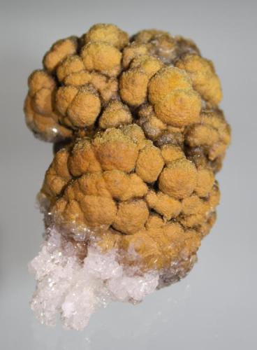 Descloizite
Americas Stope, level 17, Velardeña Mine, now in Buena Tierra Mine, West Camp, Santa Eulalia, Chihuahua, Mexico
7.5 x 4.5 x 3.5 (Author: Jean Sendero)