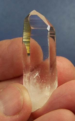 Quartz crystal
Ceres, Western Cape, SA
45 x 13 x 12 mm (Author: Pierre Joubert)