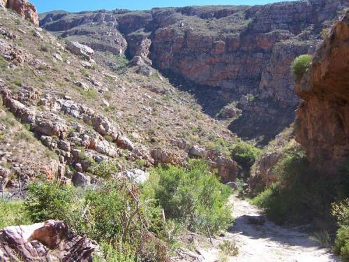 Beautiful mountain scenery, Robertson, WC. (Author: Pierre Joubert)